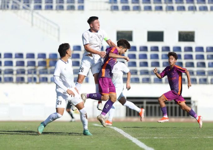 BRVT và B.Bình Dương đã giành vé để có mặt tại tứ kết. Ảnh: VFF