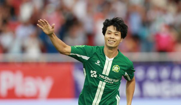 Công Phượng tỏa sáng ở CLB Bình Phước.