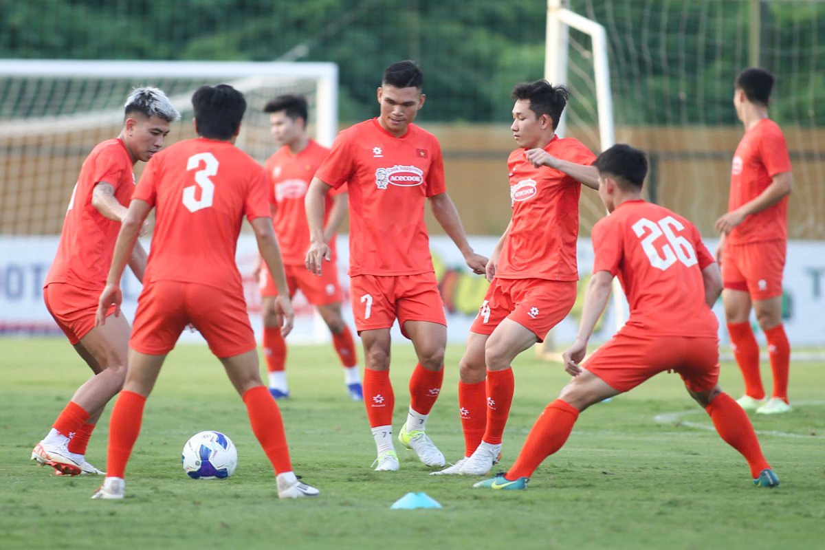 Lịch thi đấu bận rộn của bóng đá Việt Nam từ nay tới hết năm 2025 1