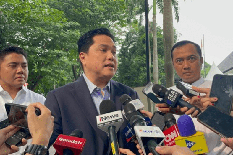 Chủ tịch PSSI Erick Thohir chính thức lên tiếng về vấn đề này. Ảnh: CNN Indonesia